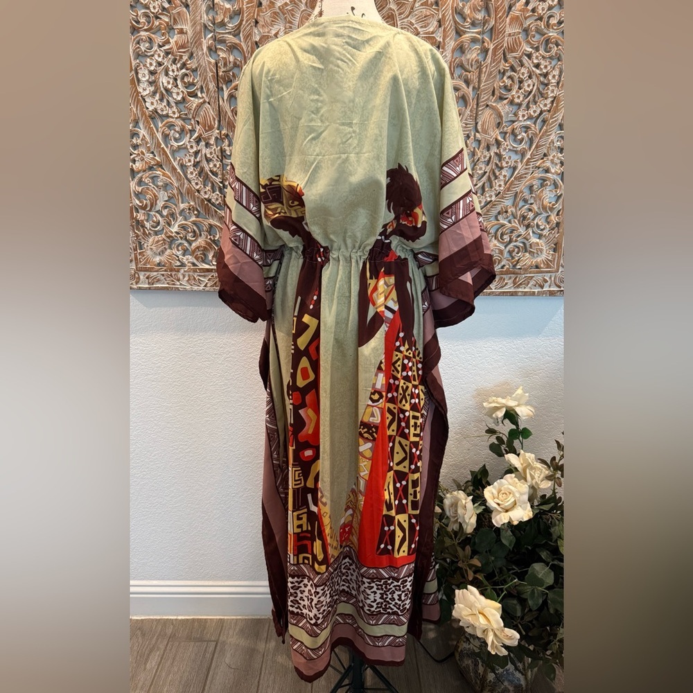 Shore Drive Free Size Kaftan Maxi Dress, Adjustable Pull Tie Waist - Picture 2 of 16